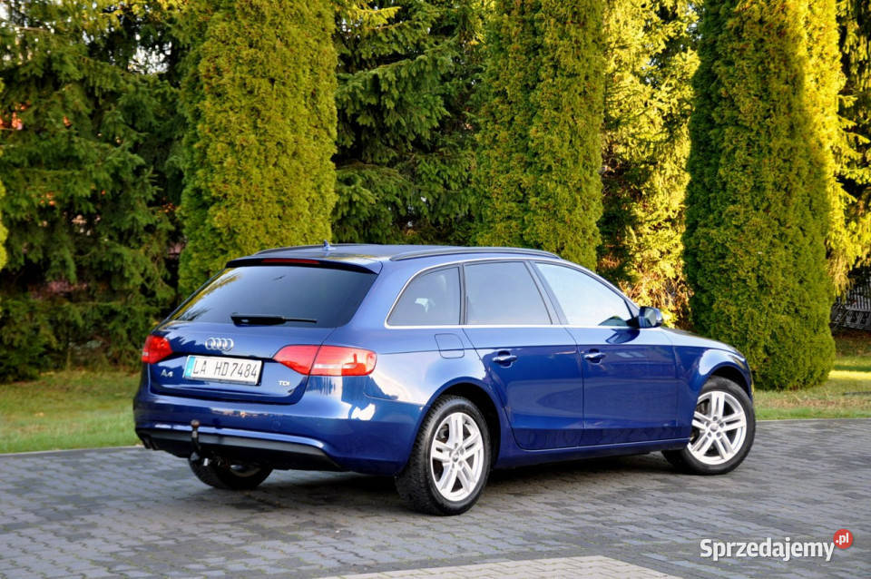 Audi A4 20TDI177LiftRadar ACCNavi isofix