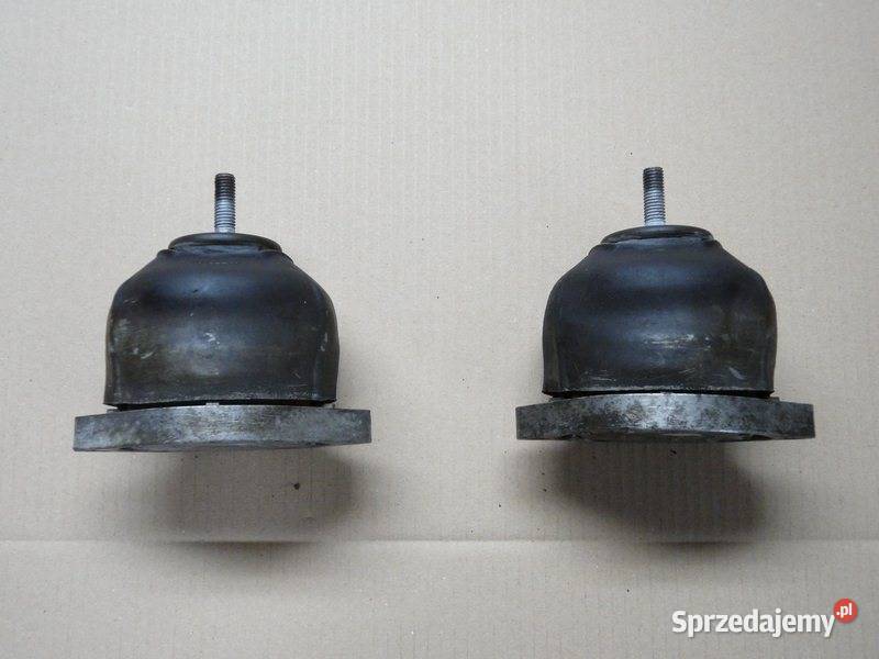 AUDI A8 D2 9402 PODUSZKA SKRZYNI 4D0399151C Przemęt