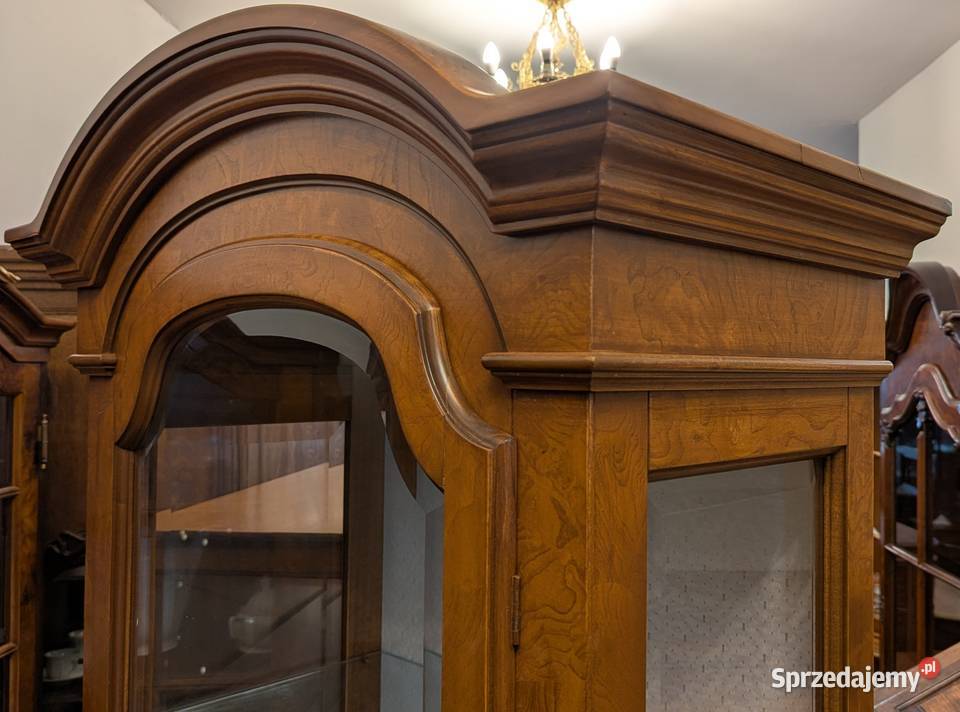 Włoska witrynaserwantka orzechsklep Dąbrowa śląskie Dąbrowa Górnicza