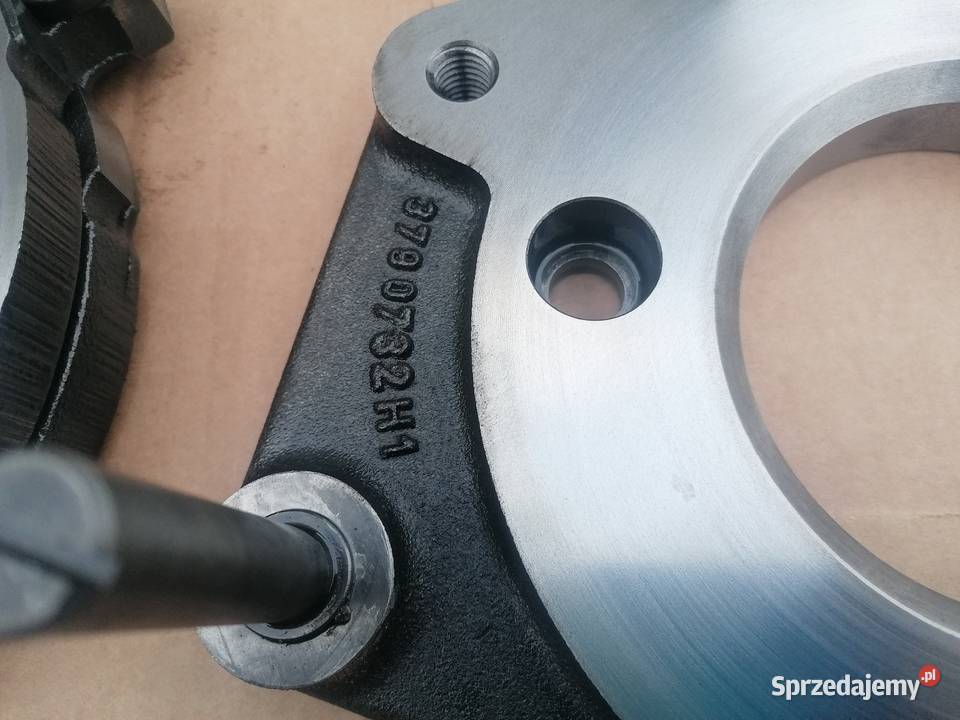 Hamulec ręczny Massey Ferguson 6235 6245 6255 sprzedam