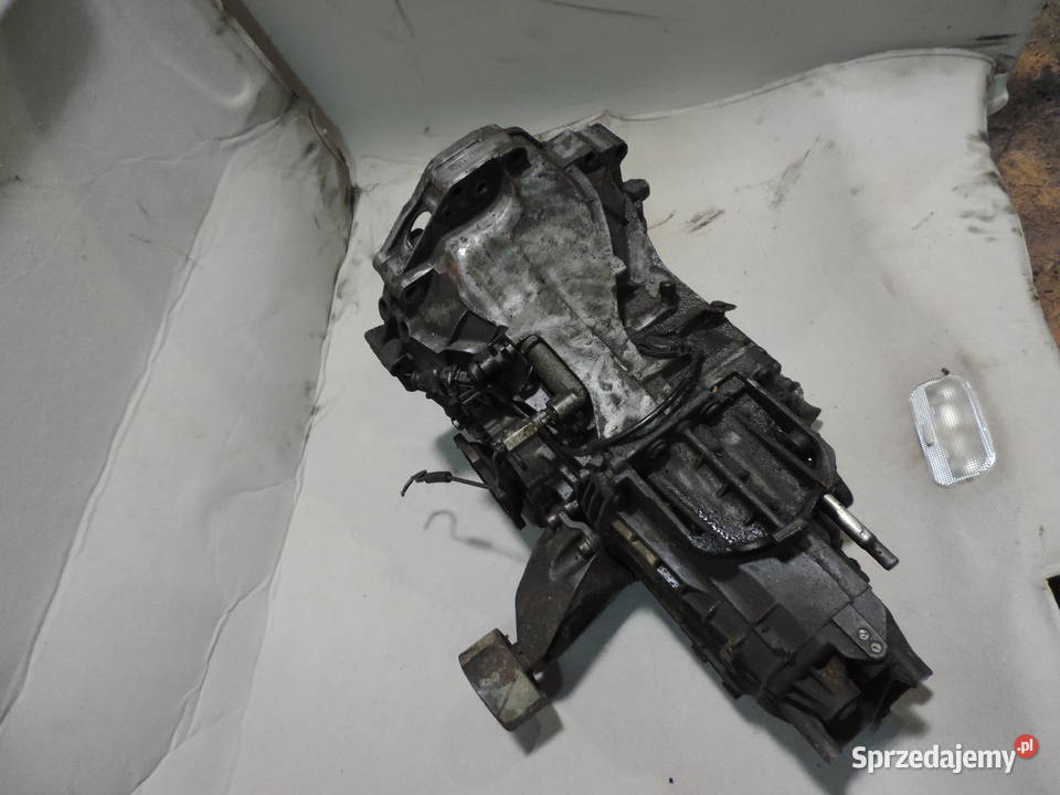 SKRZYNIA BIEGÓW APL AUDI A4 B5 19 TDI 110 Rok produkcji 1999 Nowy Sącz