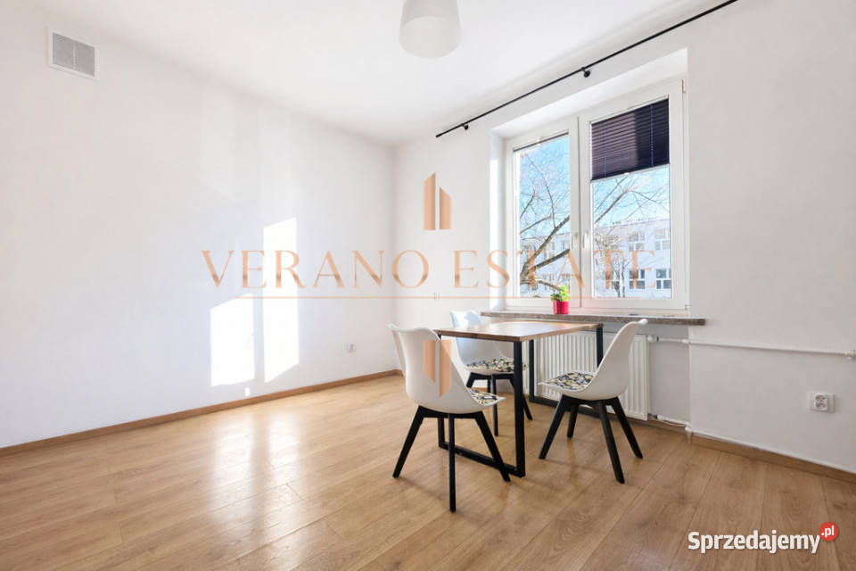 Kawalerka inwestycyjna Plac Hallera