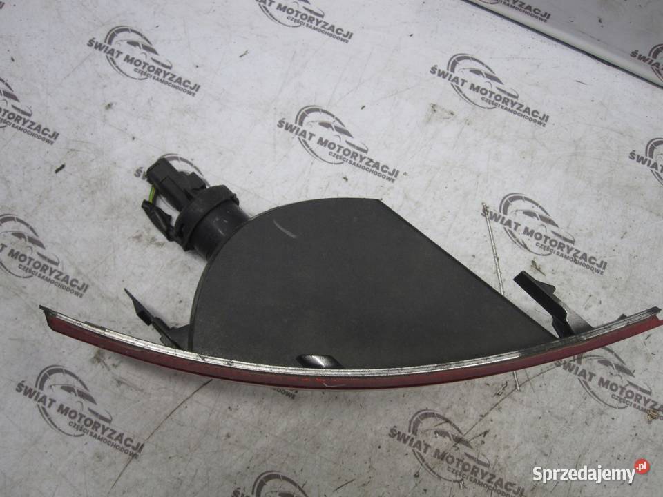 FOCUS MK2 II LIFT lampa przeciwmgielna lewa tył sprzedam