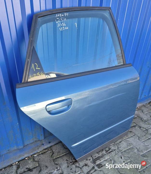 12 DRZWI TYŁ PRAWY TYLNE PRAWE AUDI A4 B6 SEDAN