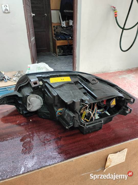 Lampareflektor Audi TT ksenon Miechów sprzedam