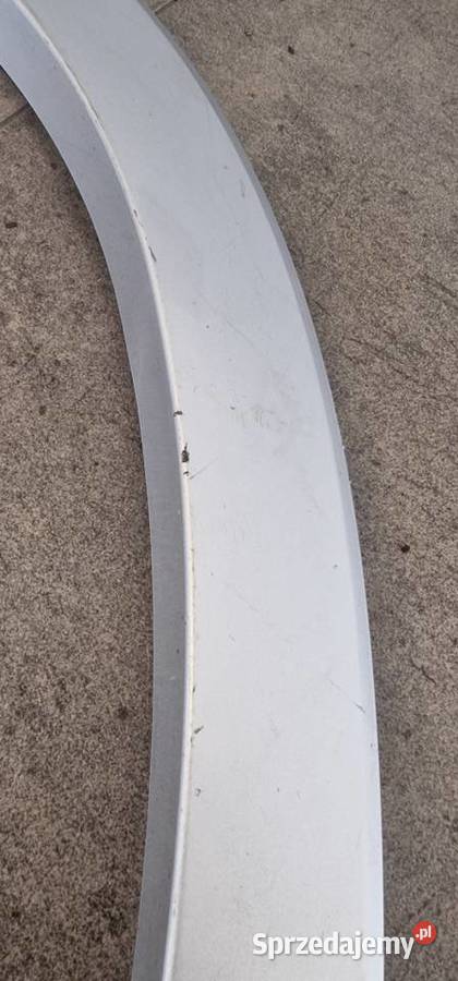 AUDI Q3 8U LISTWA BŁOTNIKA LEWA PRZÓD 8U853717B