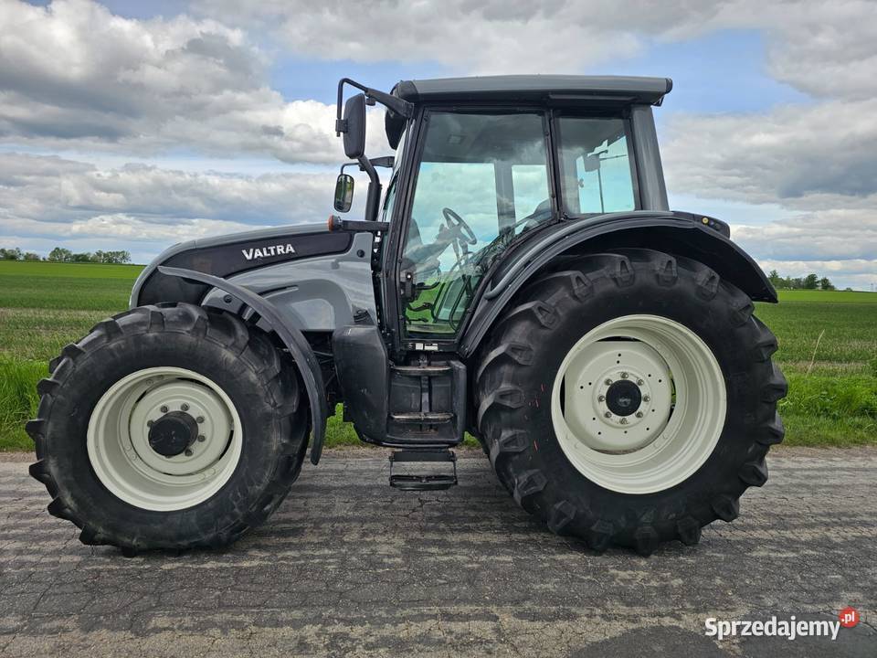 VALTRA N101 2009r