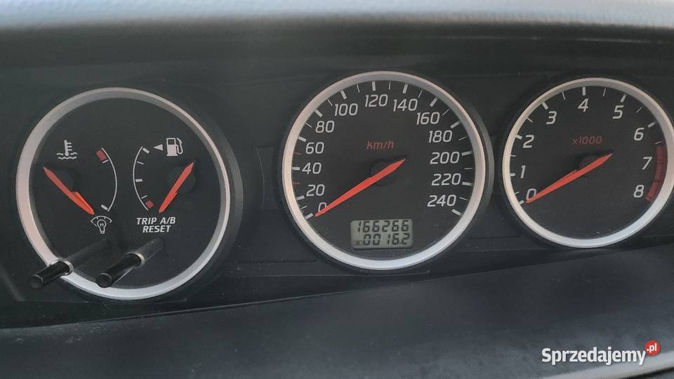 Nissan Primera P12 2003 18 Benzyna Salon Polska kupiony w polskim salonie Częstochowa