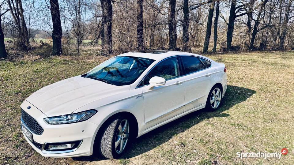 Ford mondeo vignale hybryda full Branice