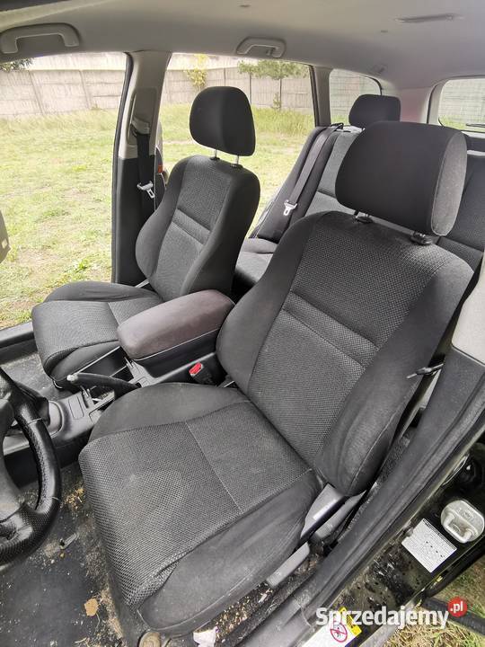 TOYOTA AVENSIS T25 CZĘŚCI 209 osobowe Pionki