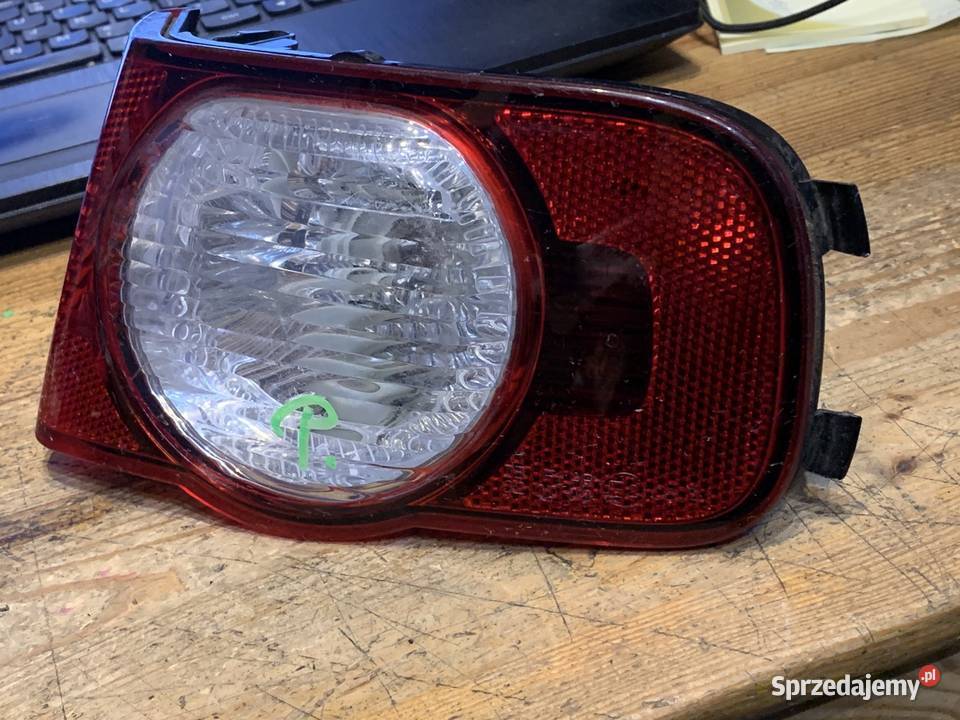 Lampa tył prawa C3 PICASSO 09