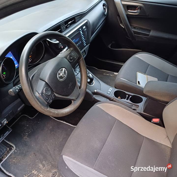 Toyota Auris hybryda kombi LPG Wieliczka sprzedam