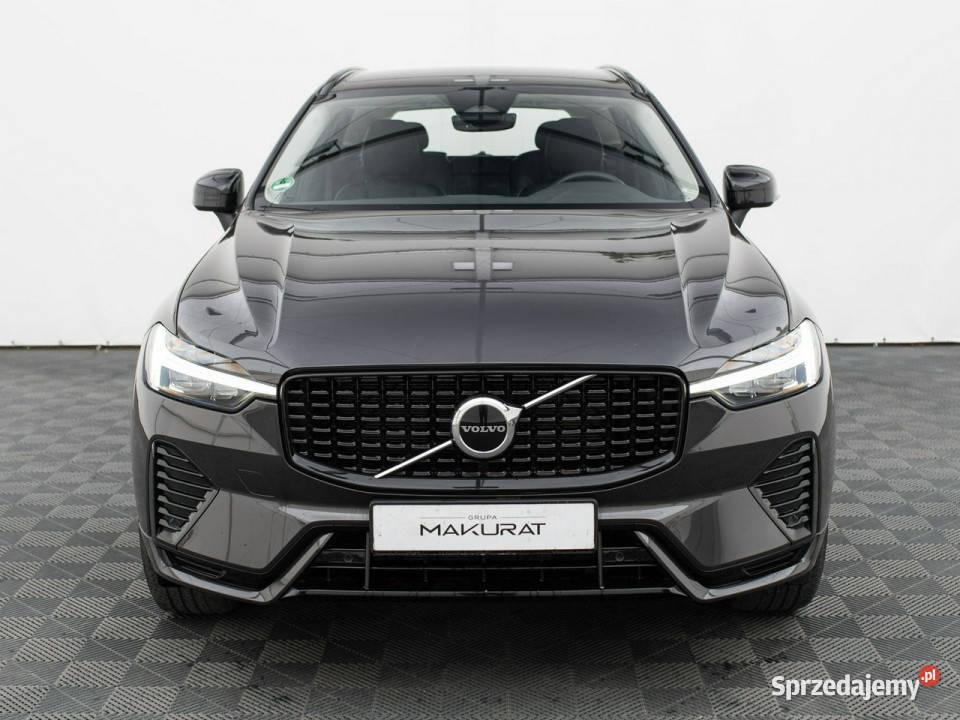 Volvo XC 60 WE8N040B4 B Plus Dark Podgrzf kier aluminiowe felgi Gdańsk