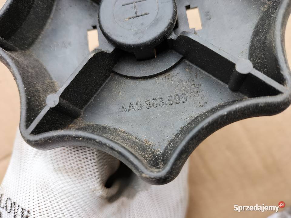 Audi 100 A6 C4 4A0803899 śruba koła zapasowego Kamień-Kolonia