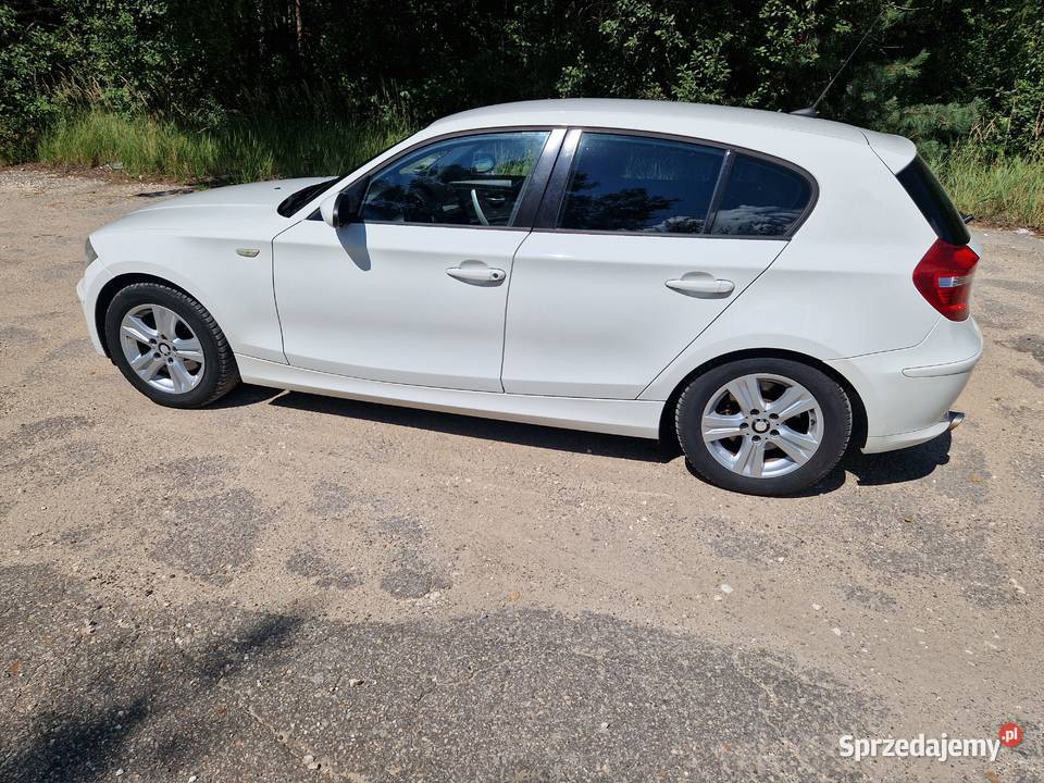 BMW Seria 1 118d Klima Czujniki parkowania hak 1995cm3 Kłobuck