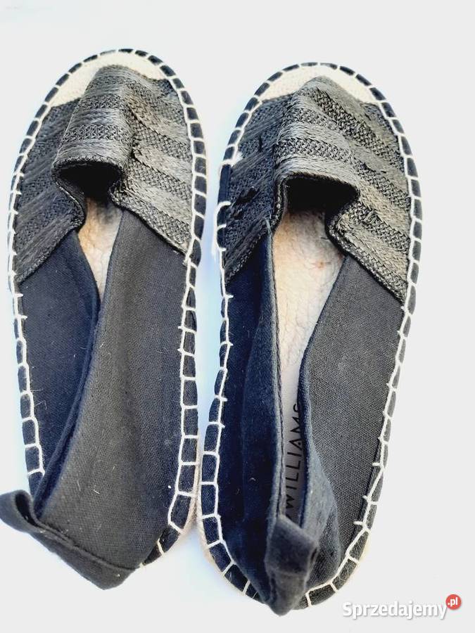 38 czarne espadryle JD Williams z defektem 24 Szczerbice