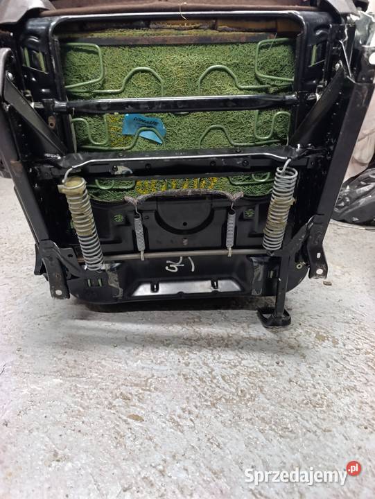 Fotel kierowcy Mercedes w124 Trzeciewnica