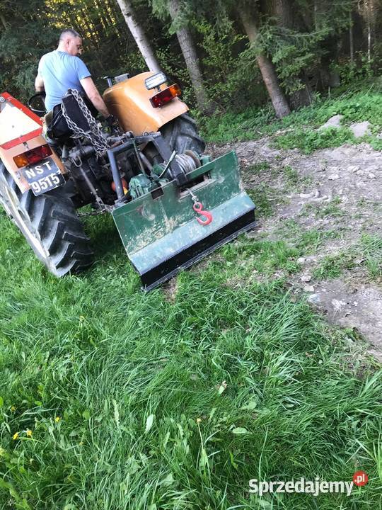 Wciągarka Wyciągarka do ciągnika do drzewa na Nowy Sącz