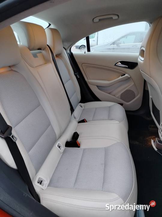 Mercedes Benz CLA bogate wyposażenie