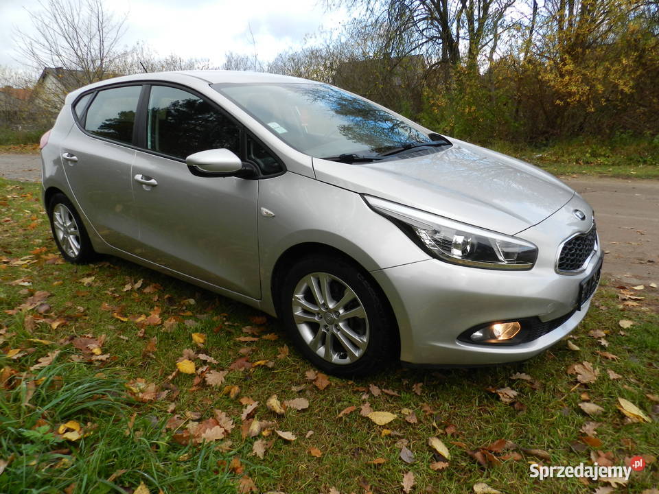 Kia Ceed 5 drzwi Klima 16D autoalarm