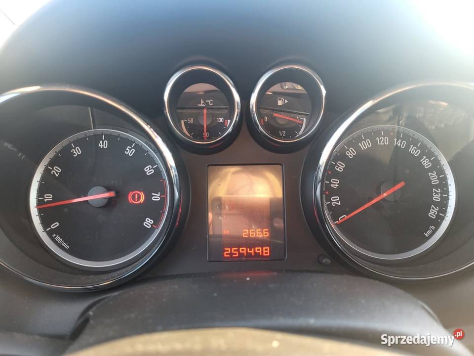 Opel Astra J 14 Turbo 140 Fabryczna instalacja Skawina sprzedam