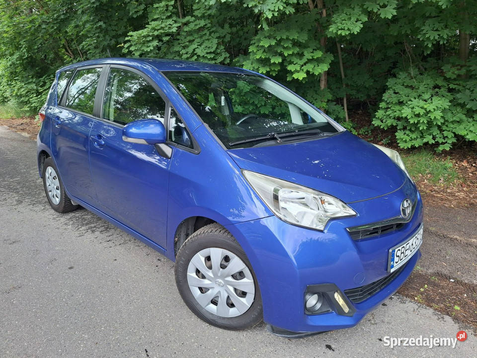 Toyota Verso S pełny serwis stan ESP śląskie Siewierz