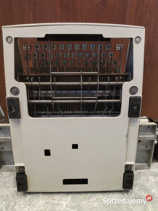 Maszyna do pisania ŁUCZNIK Warszawa sprzedam