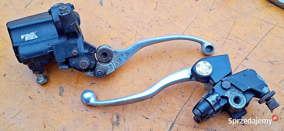 Kawasaki ZR7 00 Pompa hamulca przód Radom