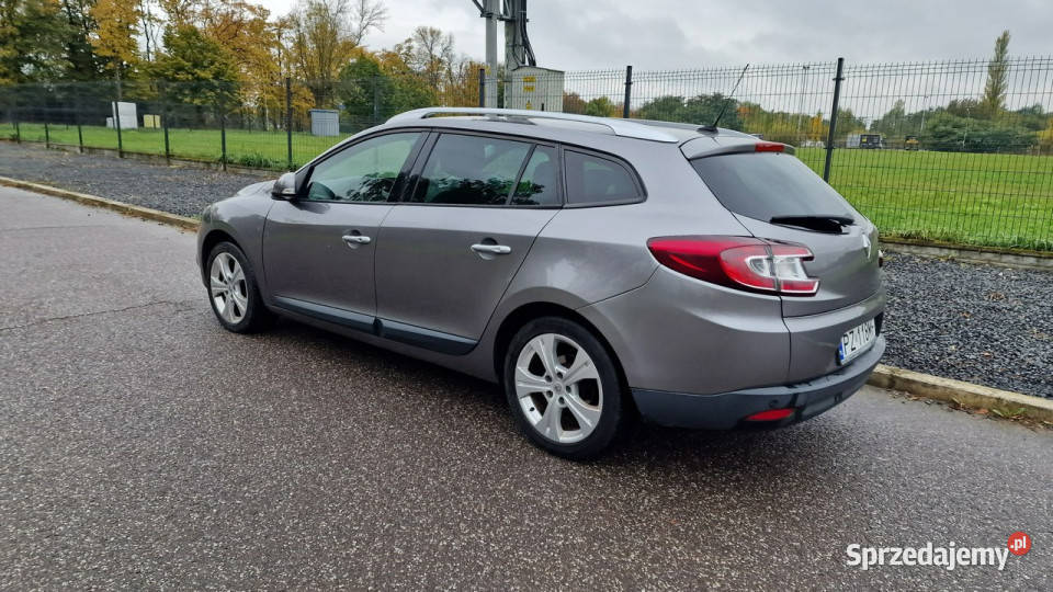 Renault Megane III 2011r 15DCi Kombi Hak Isofix lakier metallic Pabianice