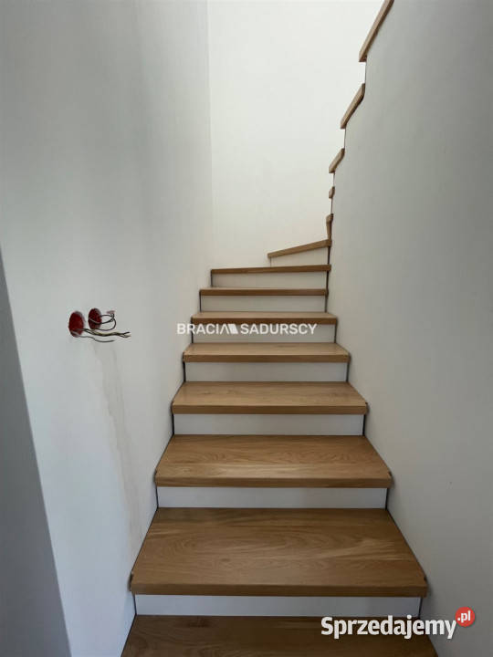Dom wolnostojący 14114m2 Koźmice Wielkie Liczba pokoi 4