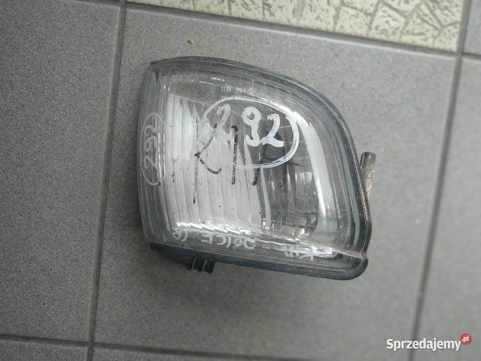 Kierunkowskaz prawy Kia Joice 1999 1998 Oświetlenie