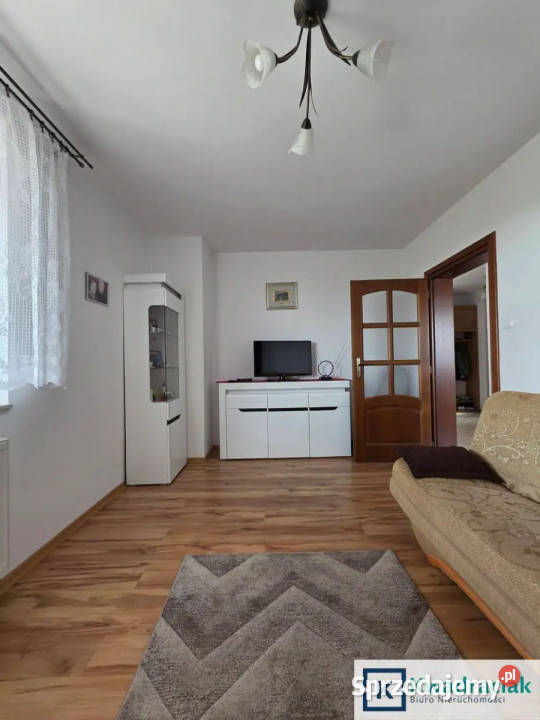 Sprzedaż domu wolnostojącego Moderówka 1275m