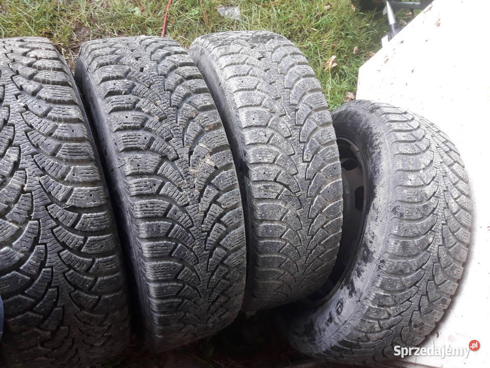 Koła z oponami zimowe peugeot 207 15 Baryczka