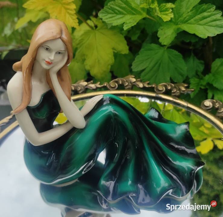 Figurka z kolekcji Leonardo SOPHISTICATION Dama Pabianice