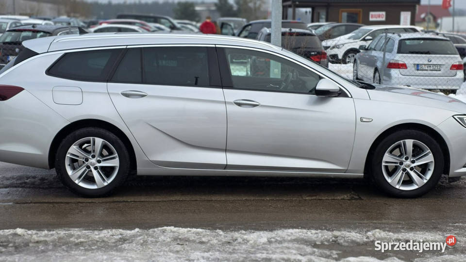 Opel Insignia duza navi xenon VEBASTO kamera ESP Insignia pomorskie