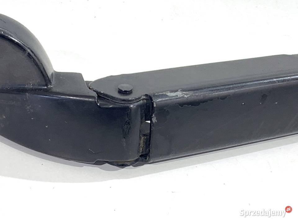 RAMIĘ WYCIERACZKI KOMPLET PRZÓD AUDI A6 C6 0411