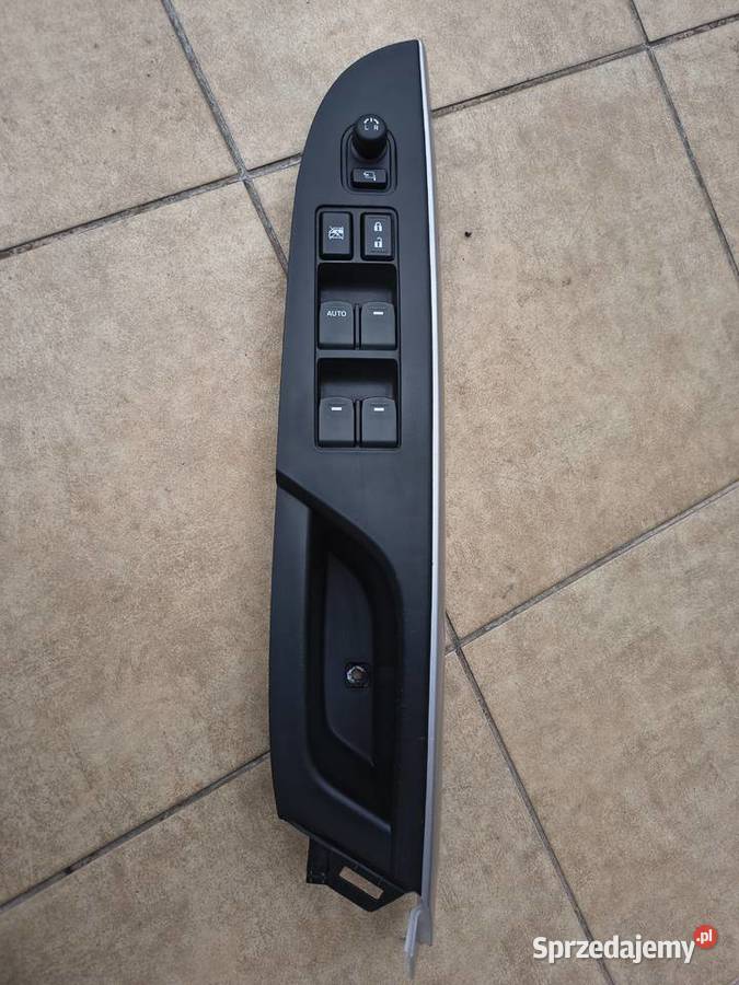 Panel przyciski szyb Suzuki SX4 SCross Błonie sprzedam