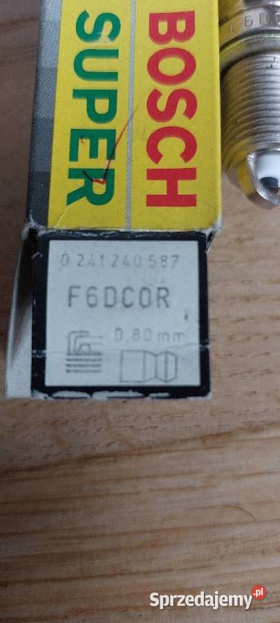 Świeca zapłonowa bosch F6DCOR sprzedam