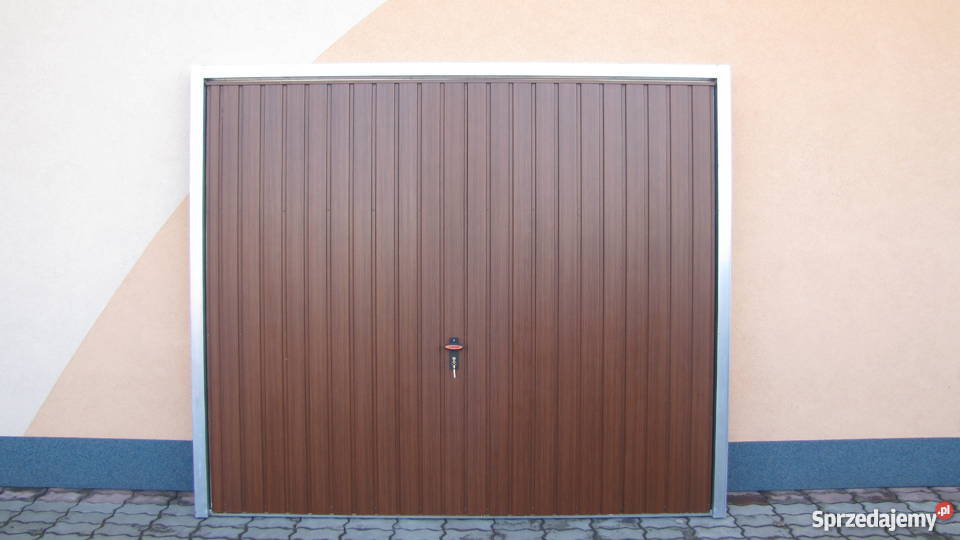 BRAMA GARAŻOWA DWUSKRZYDŁOWA NA WYMIAR Kraków