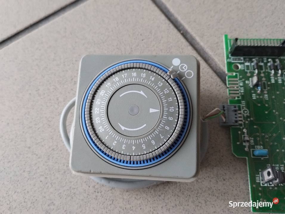 Moduł sterownik płyta główna Junkers 8 748 300 Katowice sprzedam