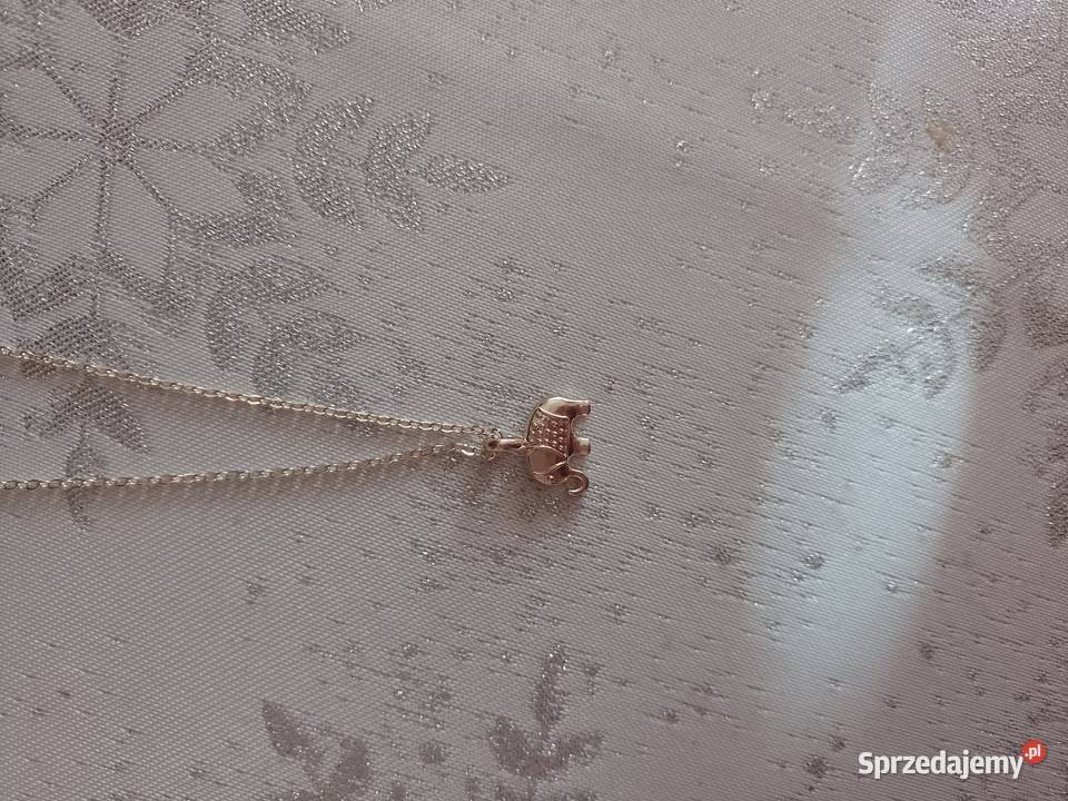 ASOS Długi naszyjnik z zawieszką łańcuszek z małopolskie Kraków