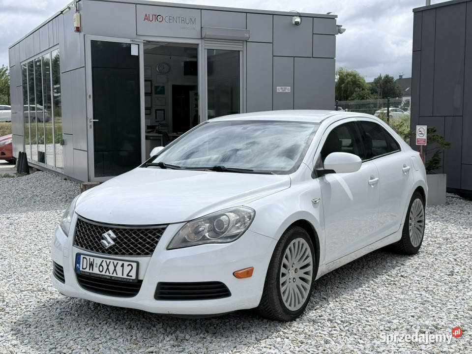 Suzuki Kizashi 24 16V VVT 178 LPG 4x4 napęd 4x4 dolnośląskie