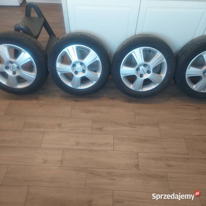 Felgi aluminiowe 4 x 100 opony Kumho 15 Opel