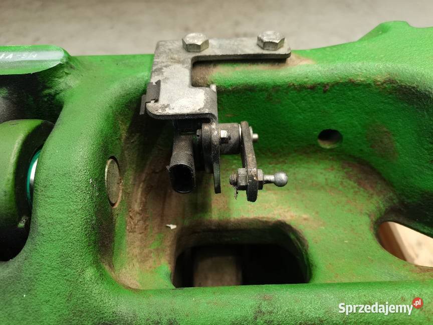 Wspornik osi John Deere 6155 R L214734 Wilkowo