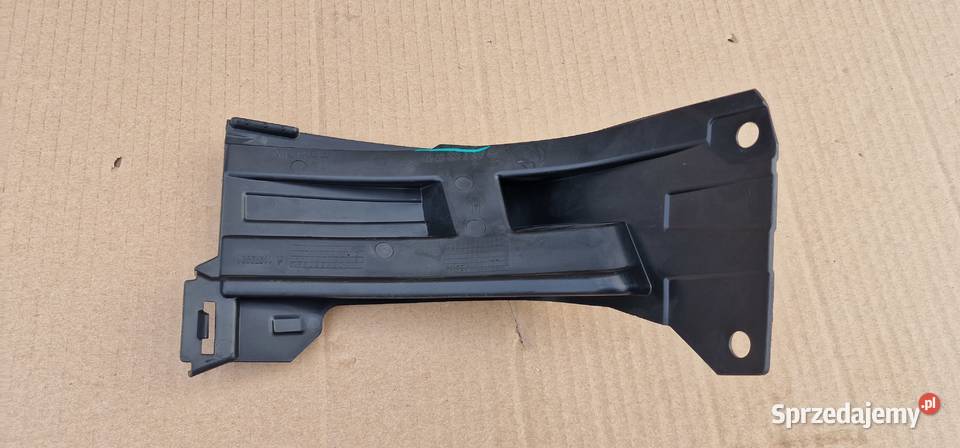 MERCEDES GLA H247 MOCOWANIE ZDERZAKA LEWY TYŁ osobowe Bieleń