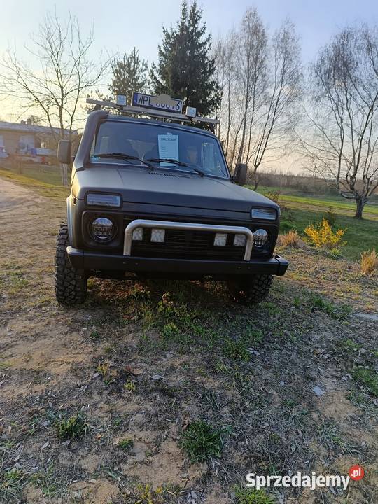 Sprzedam Łada niva benzyna sprzedam