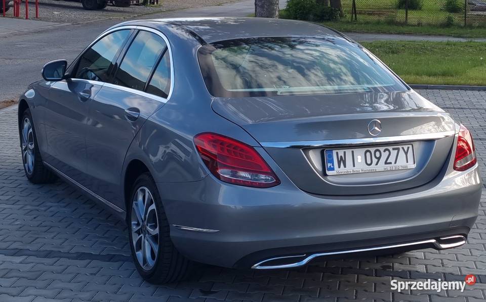 Mercedes C W205 SALON 100 BEZWYPADKOWY Niski Kraków sprzedam