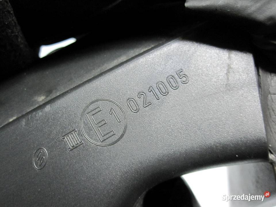 VW PASSAT CC 08r lusterko prawe E1021005 012522 osobowe