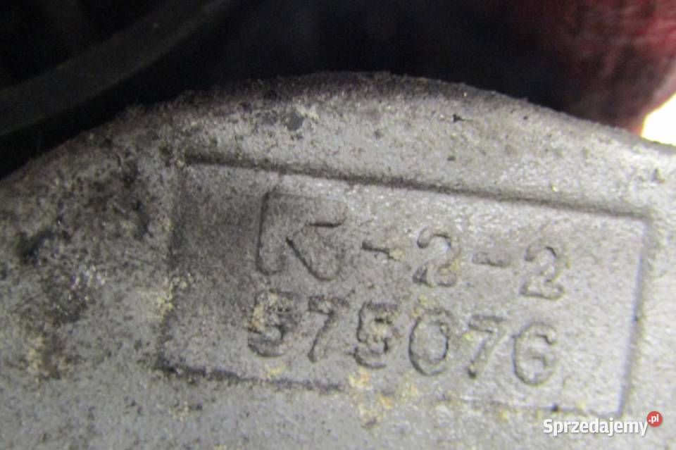 NAPINACZ PASKA 13 VVTi TOYOTA YARIS III 575076 sprzedam