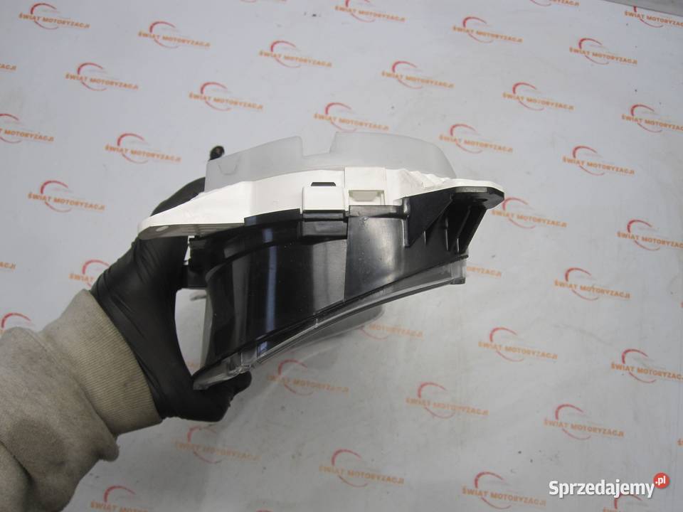 MOKKA 16 18r licznik zegary 42483696 ANGLIK Kielce